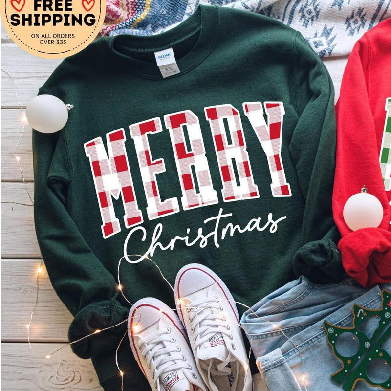 Cozy Up in Style: Christmas Buffalo Plaid Sweatshirt for Women - Perfect Festive Gift for Family Gatherings
